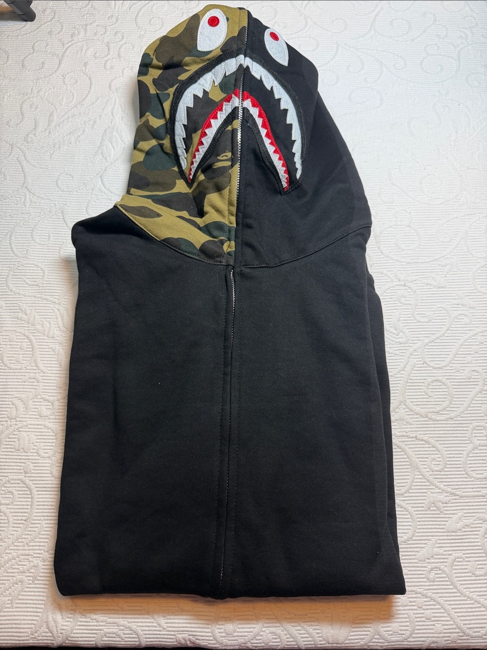Bape A Bathing Ape. Black Zip-Up Hoodie with 1/2 Camo Hood. Double zip. XL. NWT